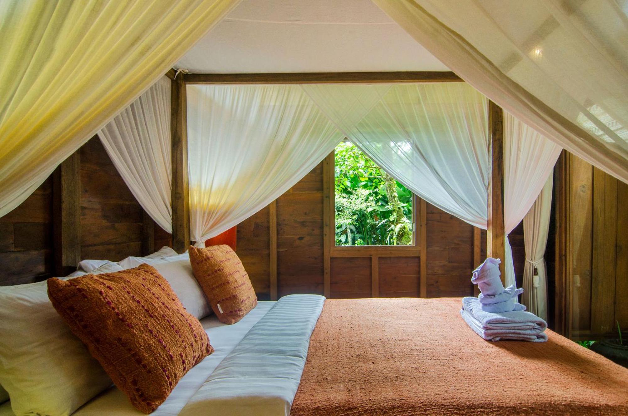 Bed and Breakfast Dewi Tara Haven Ґіаньяр Номер фото
