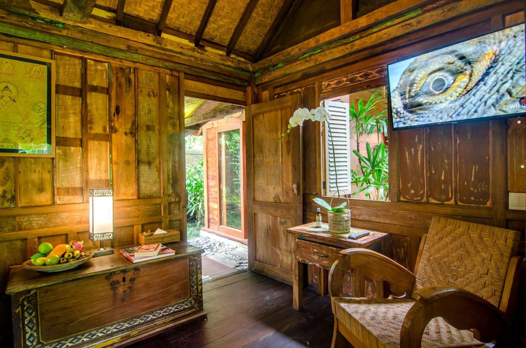 Bed and Breakfast Dewi Tara Haven Ґіаньяр Номер фото