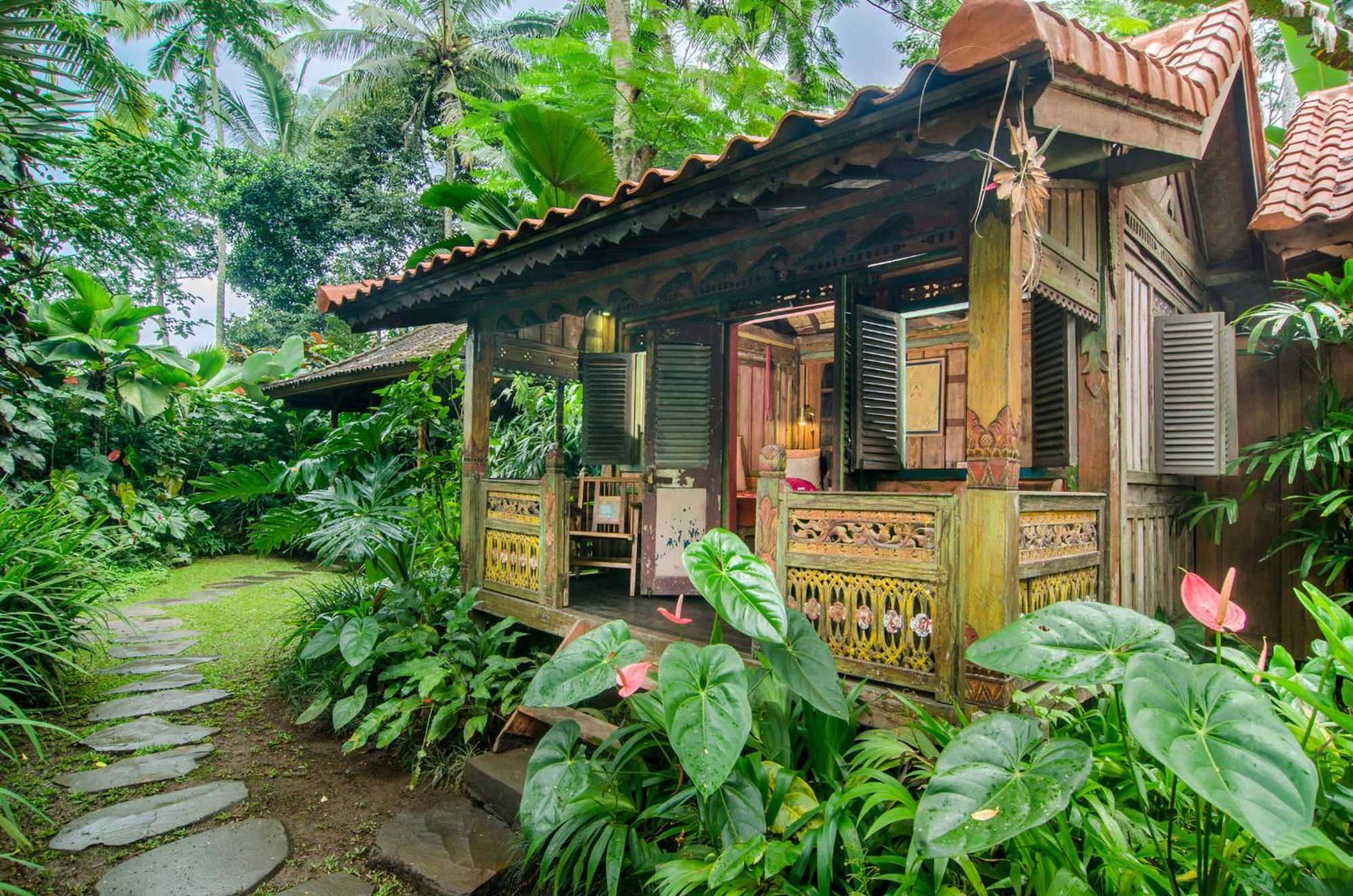Bed and Breakfast Dewi Tara Haven Ґіаньяр Номер фото