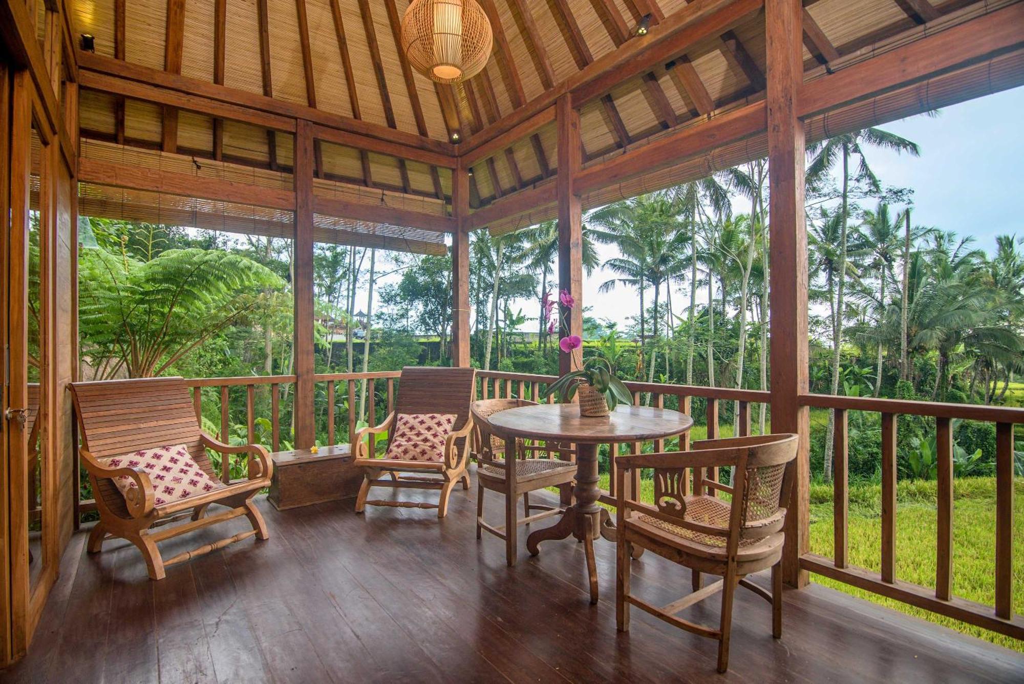 Bed and Breakfast Dewi Tara Haven Ґіаньяр Номер фото